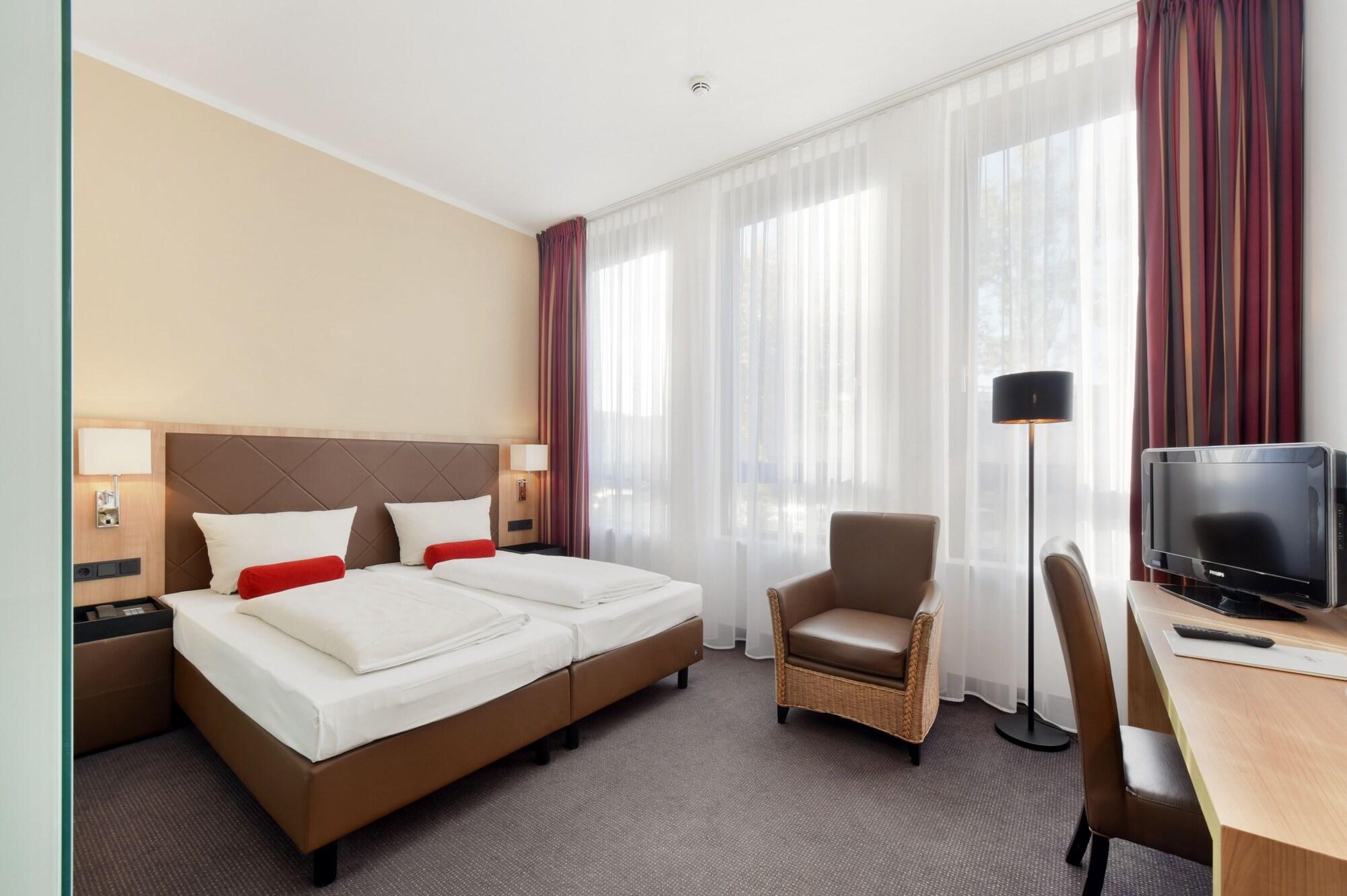 Achat Hotel Muenchen Sued Exteriér fotografie