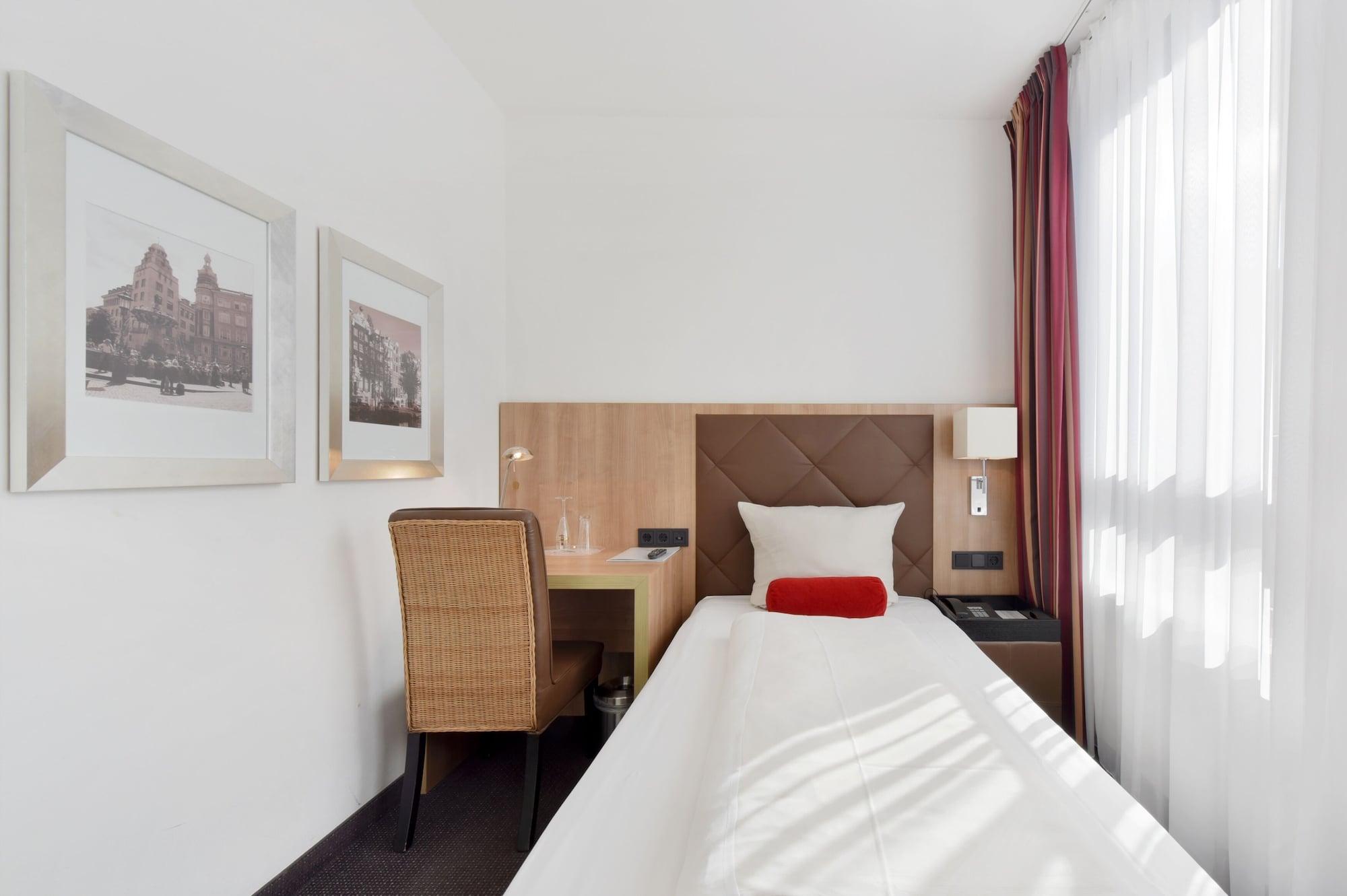 Achat Hotel Muenchen Sued Exteriér fotografie