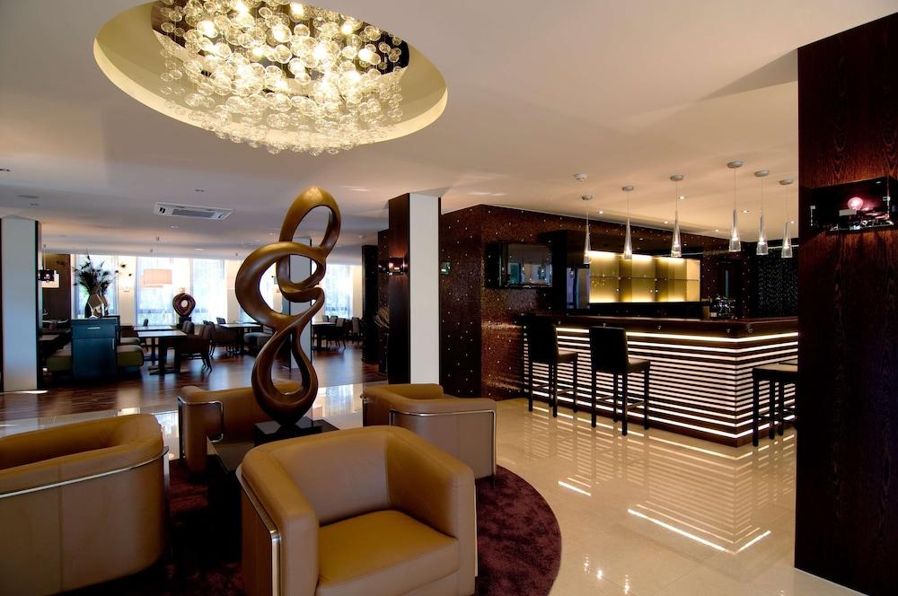 Achat Hotel Muenchen Sued Exteriér fotografie
